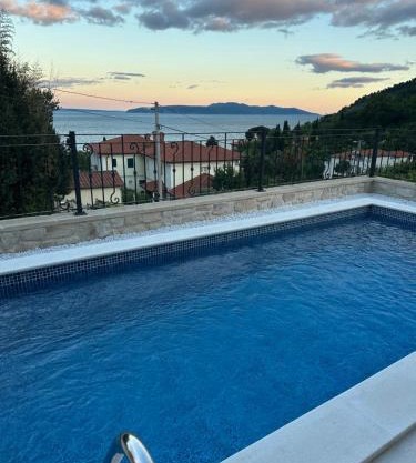 Aura Adriatica Olive - Luxury Apartment, private pool, sea view, parking