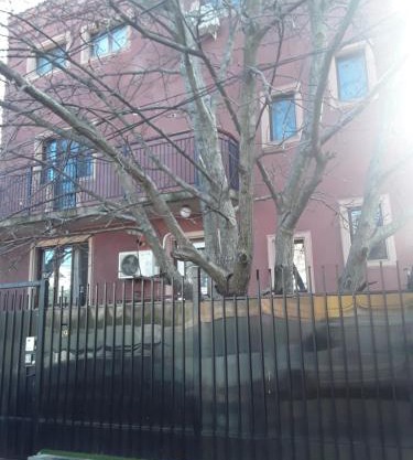 Aura's west accommodation private parking in front yard