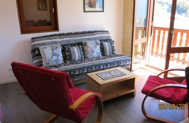 AUSSOIS apt 3 * para 5/6 personas de domingo a domingo. Ropa de cama, limpieza incluida.