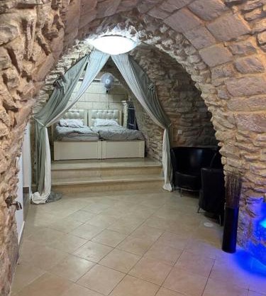 Authentic Tzfat Cave Tzimmer