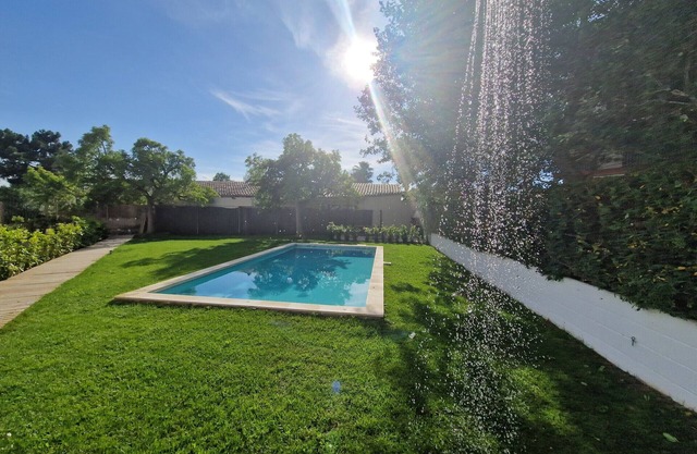 B1D Planta baja, jardin y pisicna