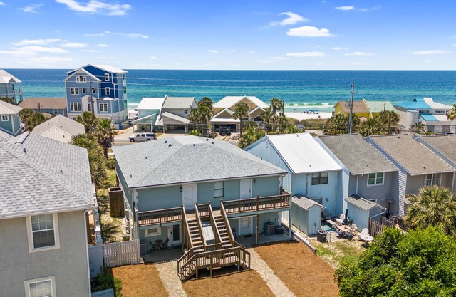 Bahama West by Panhandle Getaways