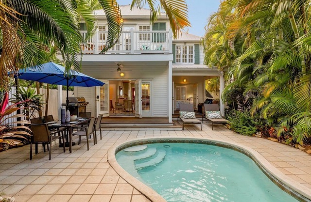 << BAHAMIAN BAMBOO @ THE ANNEX >> Home Near Duval & Beach + ÚLTIMOS SERVICIOS CLAVE ...