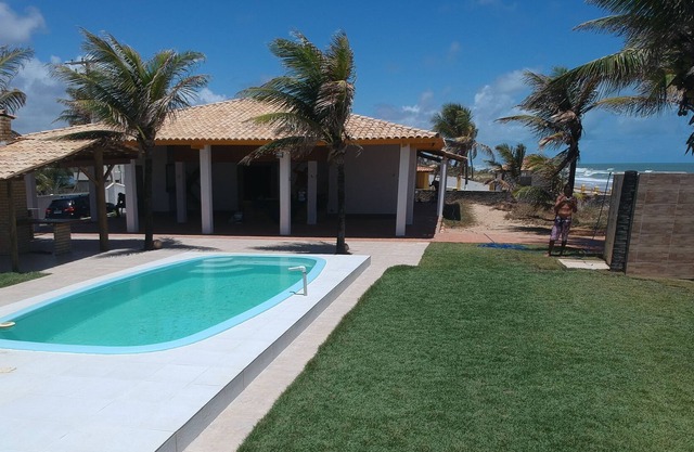 Casa de playa ubicada en un paraíso ecológico en Bahía