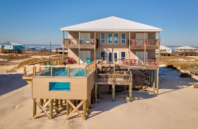 Gulf Beachfront, seis habitaciones, seis baños, hogar personalizado