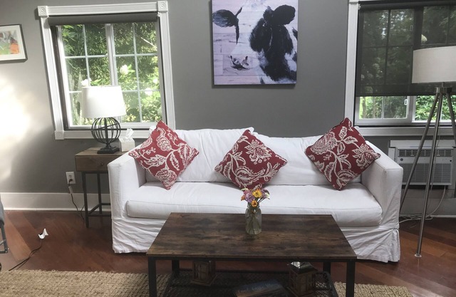 Bamboo Cottage 1 Loft Bedroom Pet Friendly