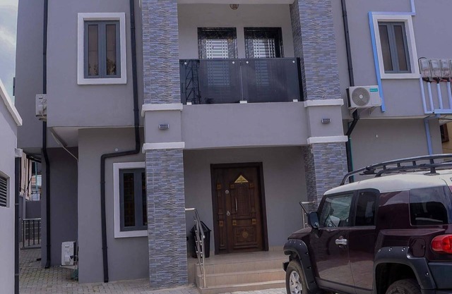 Bamgbose Apartments in Surulere, Lagos Nigeria