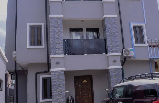 Bamgbose Apartments in Surulere, Lagos Nigeria