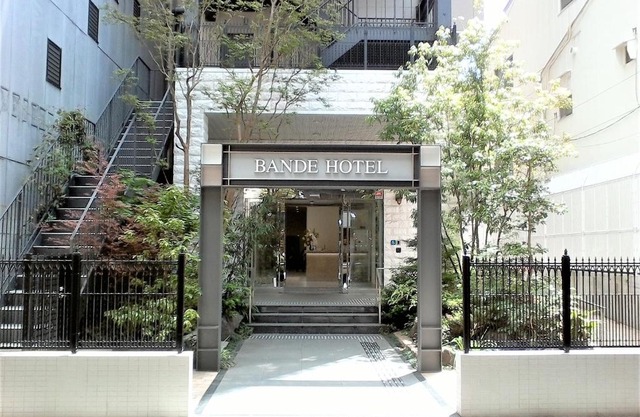 Bande Hotel Osaka