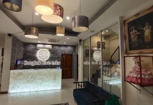 Bangkok River Loka Hotel