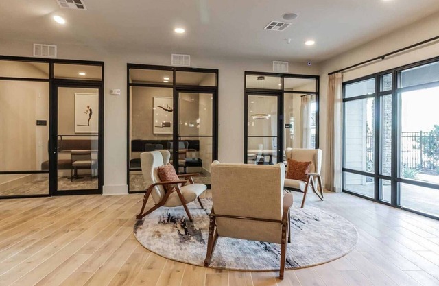 Bartram | 2BD/2BA - Dos Habitaciones Piso, Capacidad 4