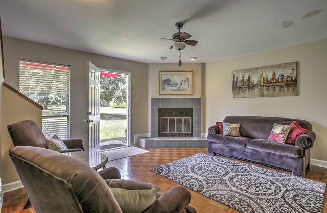 Baton Rouge Townhome w / Pool Access - Minutos a LSU