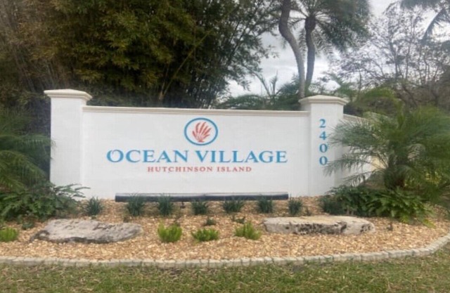 Frente al mar en Ocean Village - Primer piso - Disponible a partir de marzo