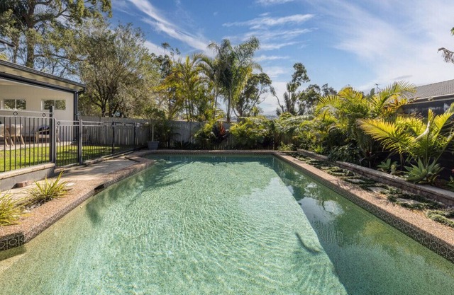 Beach Getaway - Pool