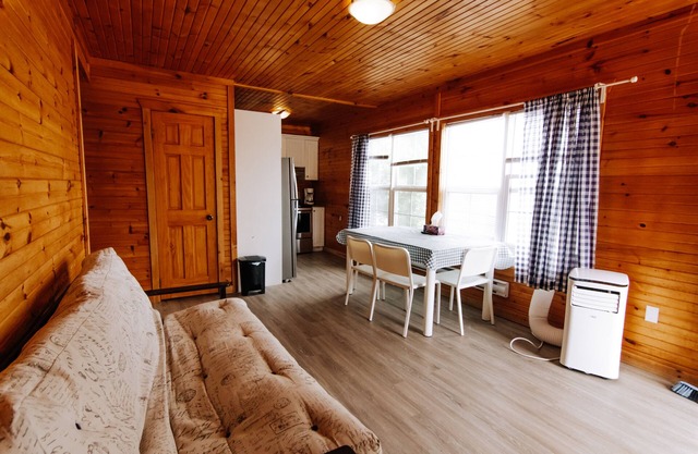 SANDPIPER BEACH RESORT - Cottage # 2