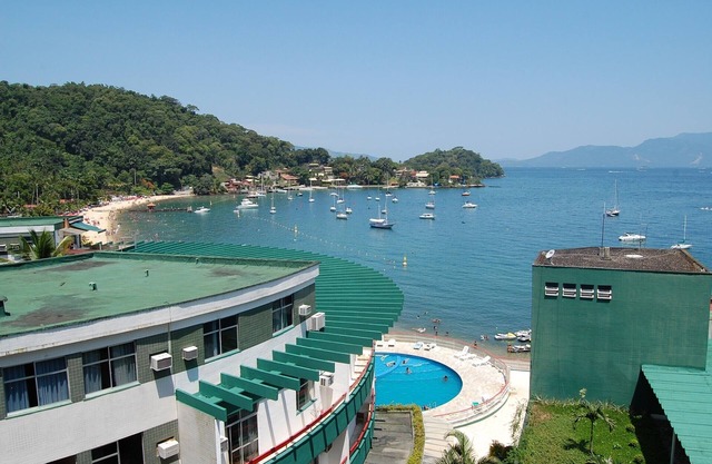 Apartamento Apartamento frente al mar de Angra deslumbrada, relájese y disfrute ....