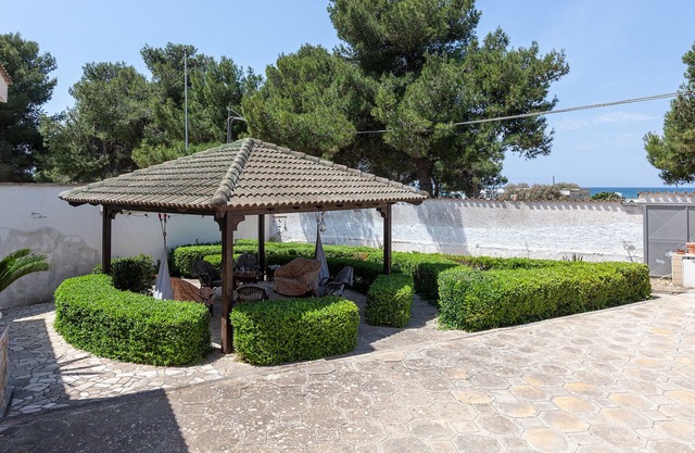 Villa frente al mar, junto a la arena de la costa jónica m525