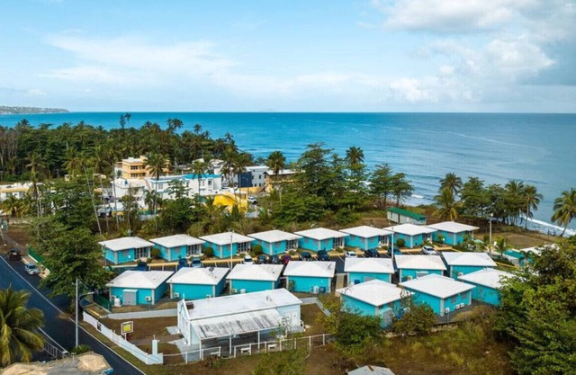 Beachfront Villa Koa for couples
