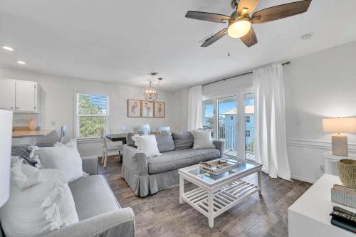 Beachside Villas 933