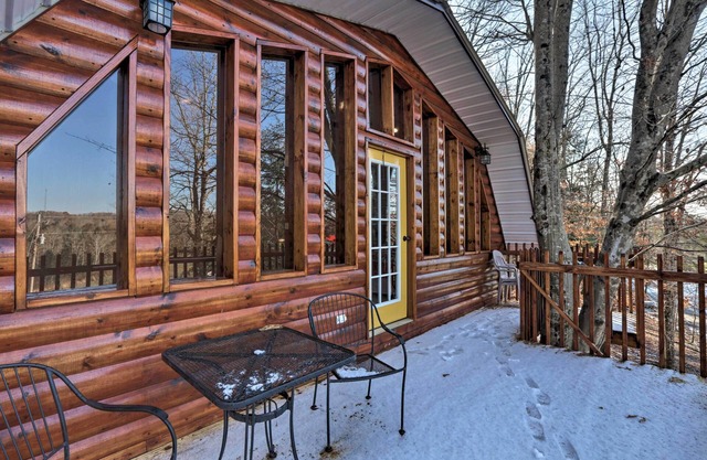 ¡NUEVO! ¡Cabina de Beattyville con cubiertas por Red River Gorge!