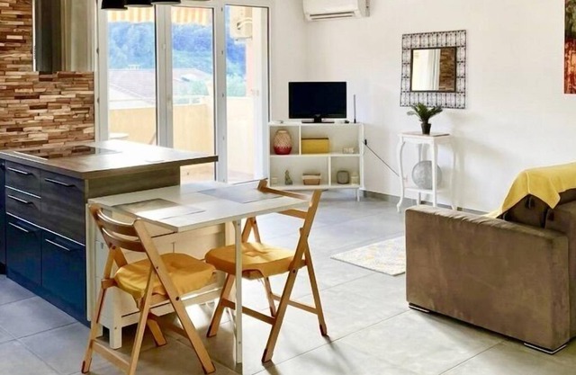 15 avenue de Réquier-Apartamento-Baño con ducha