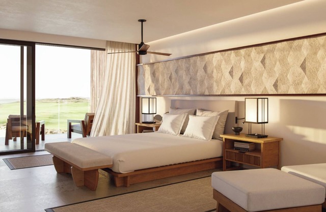 Beautiful 2 Bedroom Nobu Residence w/ Concierge service avail for FedEx PGA Cup!