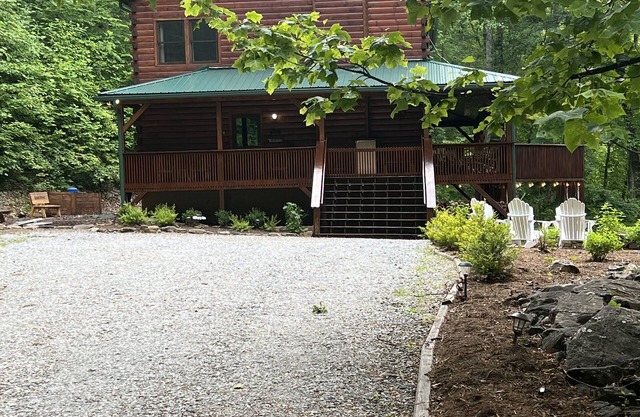 Hermosa 7 Br Log Cabin ubicada en Smoky Mtns