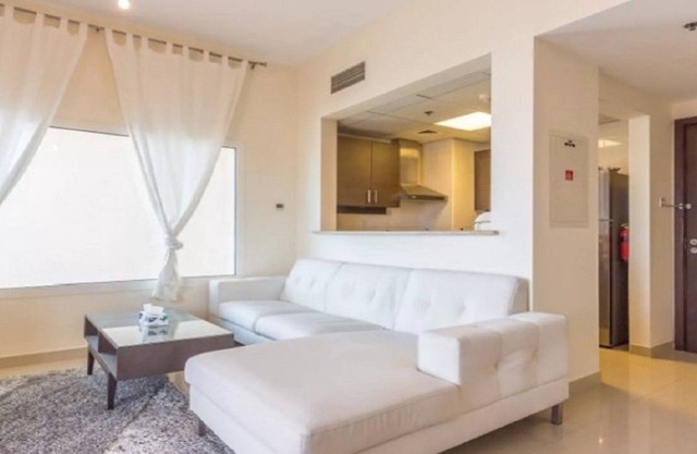 Hermoso y totalmente amueblado apartamento de 2 dormitorios
