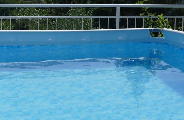 Acogedor apartamento con piscina privada, WIFI, TV, mascotas permitida y aparcamiento