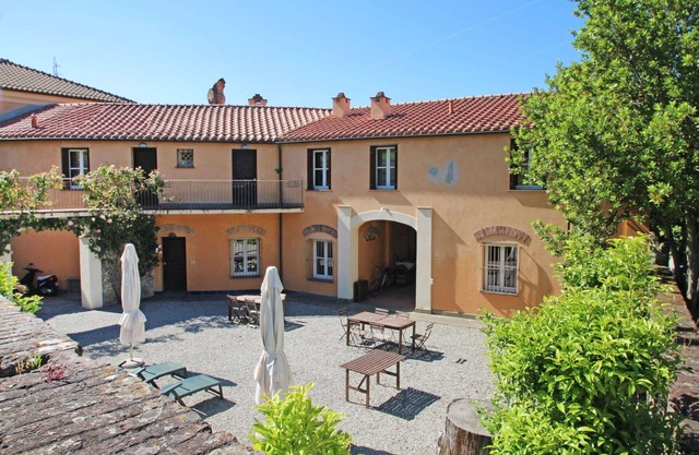 Bonito apartamento en villa para 6 personas con WIFI, TV, vista panorámica y aparcamiento