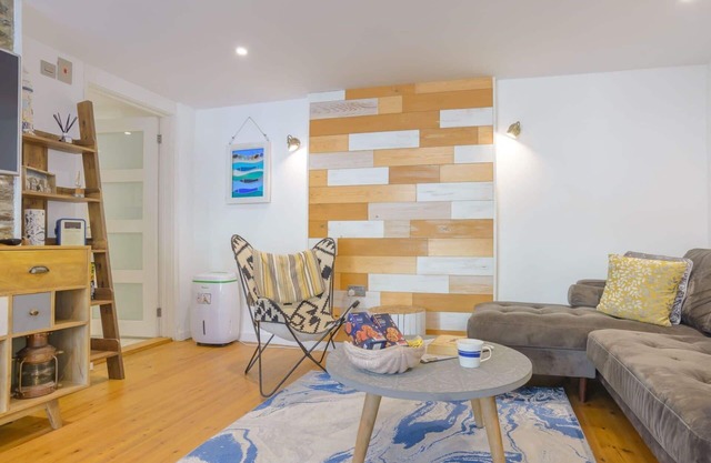 Acogedor apartamento para 4 personas con WIFI, TV, patio y mascotas permitida