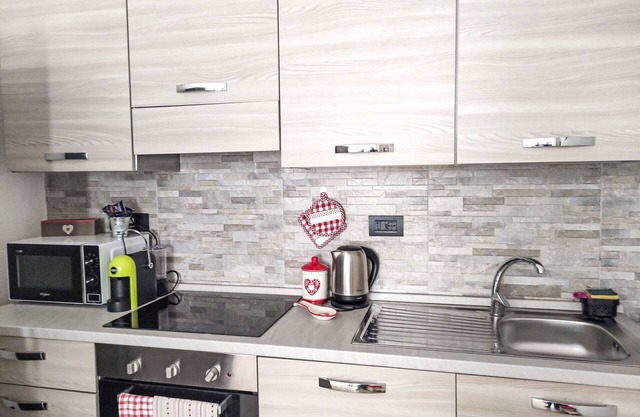 Bonito apartamento para 5 personas con WIFI, TV y patio