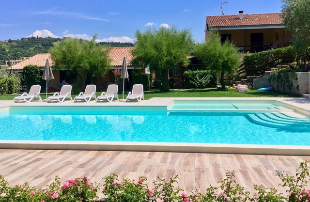 Beautiful apartment for 4 people with pool, A/C, WIFI, TV, terrace, panoramic view and parking