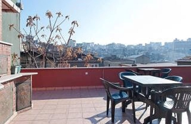 Hermoso apartamento N ° 5 Bülbül Mahallesi, Mısır Buğday Sok. 24 Taksim / Beyoğlu