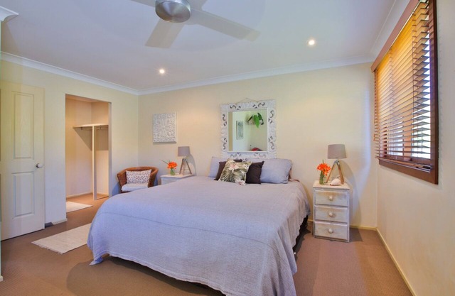 Beautiful Avalon Beach House 5 Min level walk to Avalon Beach and Avalon Village