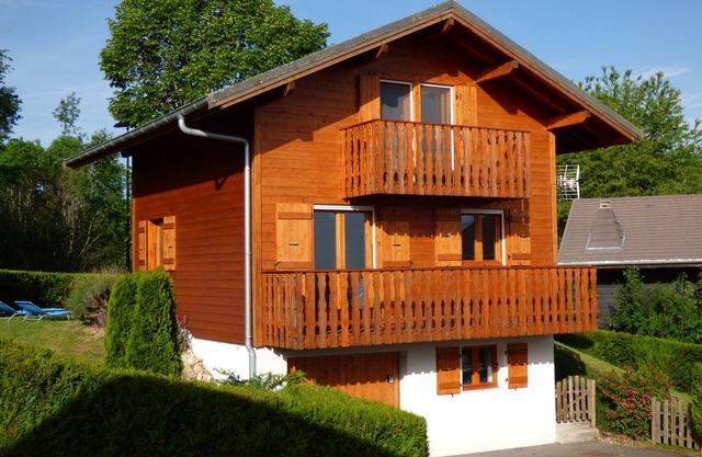Hermoso Chalet para 8 personas, 4 dormitorios, 3 baños y hermosas vistas