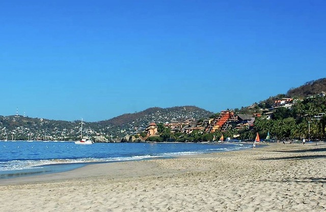 Beautiful Condo With Gorgeous Ocean View 5 Min Walk from the best beach in Zihua