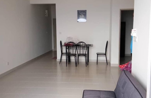 Hermoso apartamento contemporáneo equipado con todo lo necesario para su viaje.