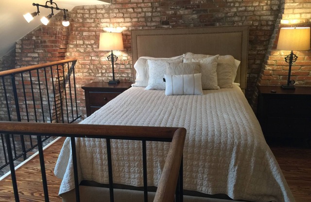 Hermosa Suite Corporate Loft en el histórico Soulard
