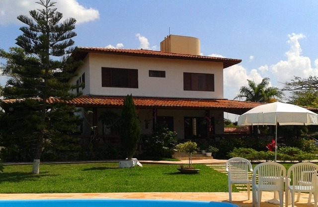 Hermosa casa de campo con piscina para disfrutar del clima de montaña.