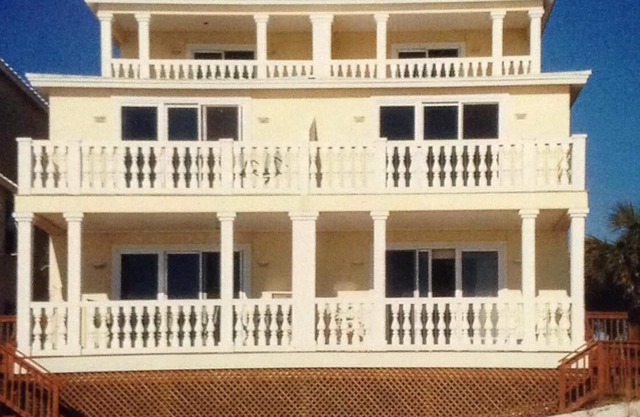De La Mar - De la casa frente a la playa de la familia impresionante de mar