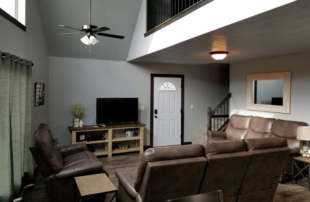 Hermosa casa de vacaciones en familia en Bridges Bay en Okoboji!