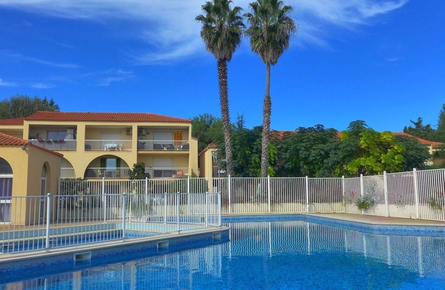 Acogedor apartamento para 4 personas con piscina, WIFI, A/C, TV, terraza y mascotas permitida