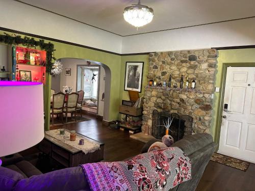 Beautiful Historical Home in The Avenue of SLC