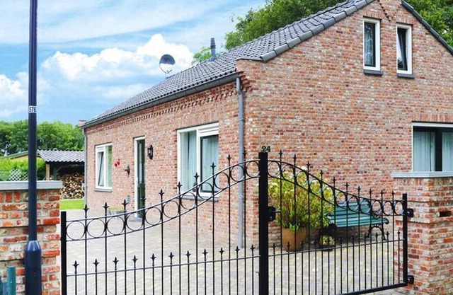 Hermosa casa de vacaciones en la costa de Baarland