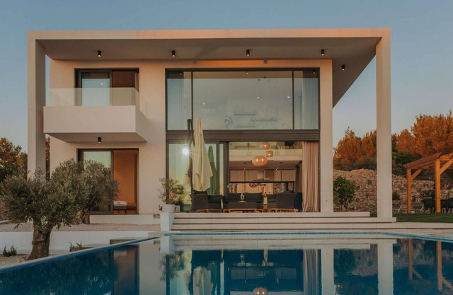 Hermosa casa en Sibenik-Brodarica