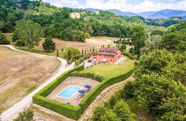Preciosa casa en Reggello con sauna