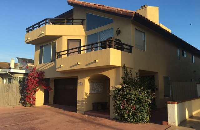 Hermosa casa ... Camine un poco ... Ahorre mucho $
