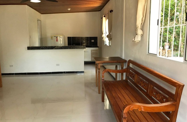 Belíssima casa frente a la Playa y Río Guaraú
