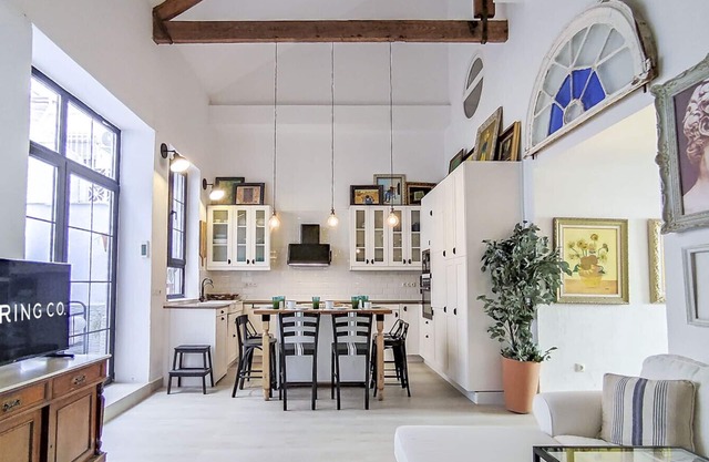 Casa de 3 hab. en Málaga por Sharing Co.